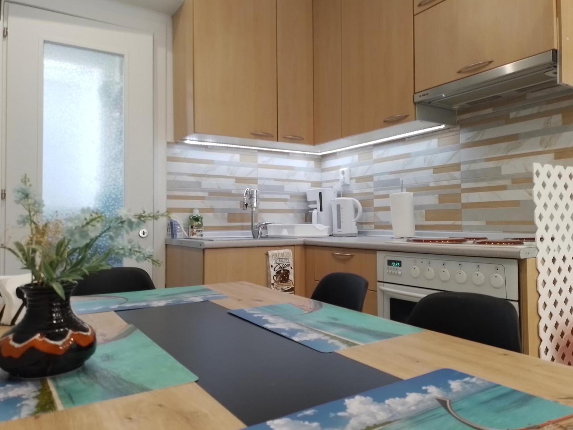 Niko'S Apartment - Beautiful Sea View Apartment ! Peraía المظهر الخارجي الصورة