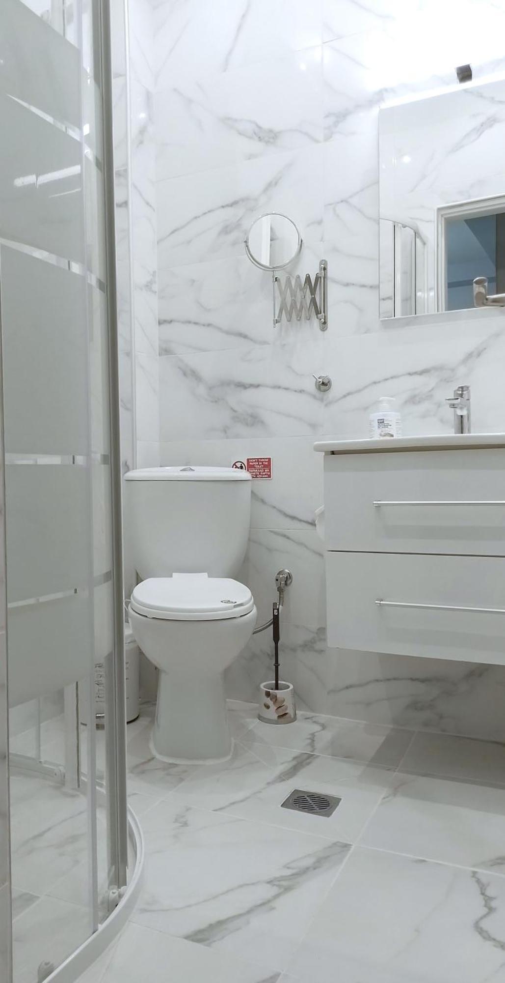 Niko'S Apartment - Beautiful Sea View Apartment ! Peraía المظهر الخارجي الصورة